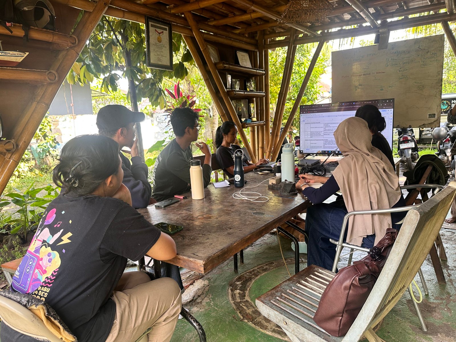 Beyond the Machine: Building a Sustainable Ecosystem with Get Plastic Indonesia