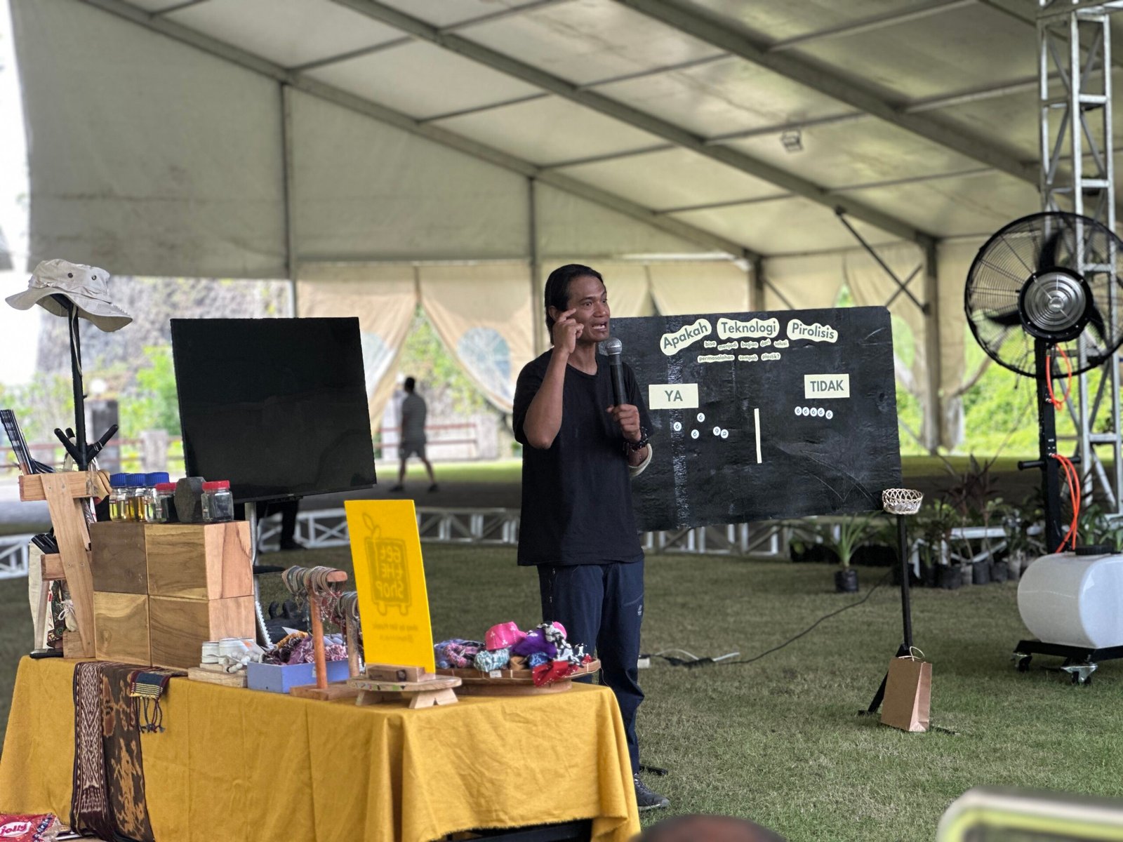 COCO Social Fund Joins the Green Movement with Get Plastic Indonesia at GWK