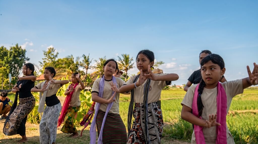 Cepaka Village children practicing dance at Pasraman Day COCO Social Fund's 5th edition